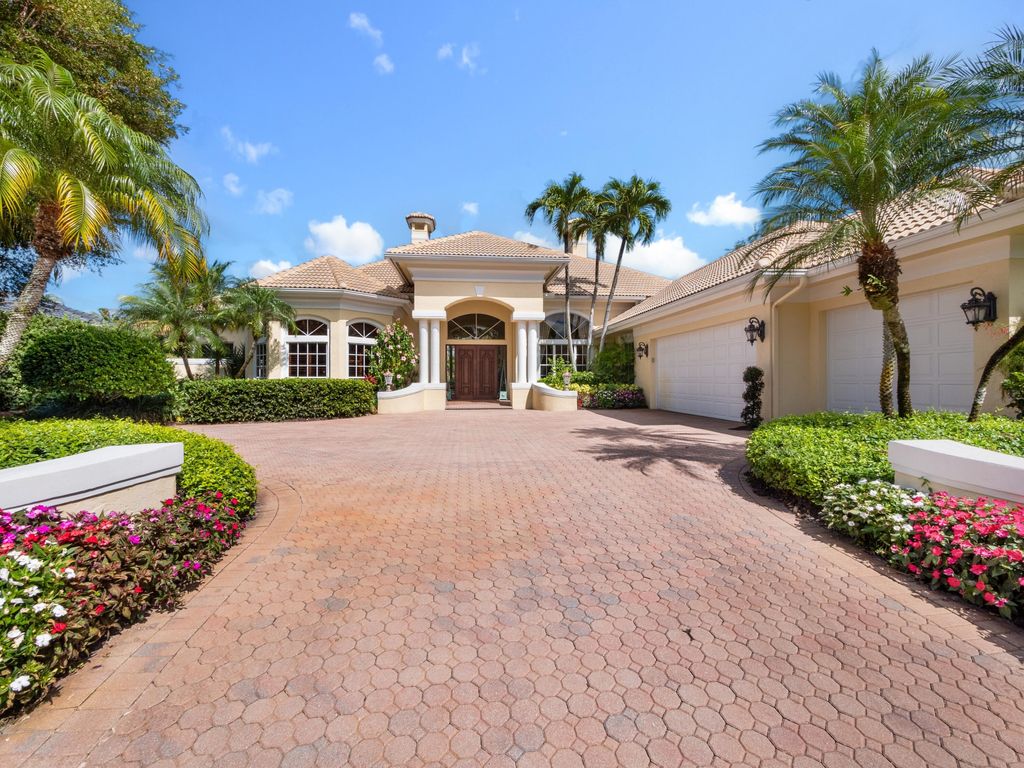 Photo of 16 St. George Place, Palm Beach Gardens, FL 33418 (MLS # R10866741)