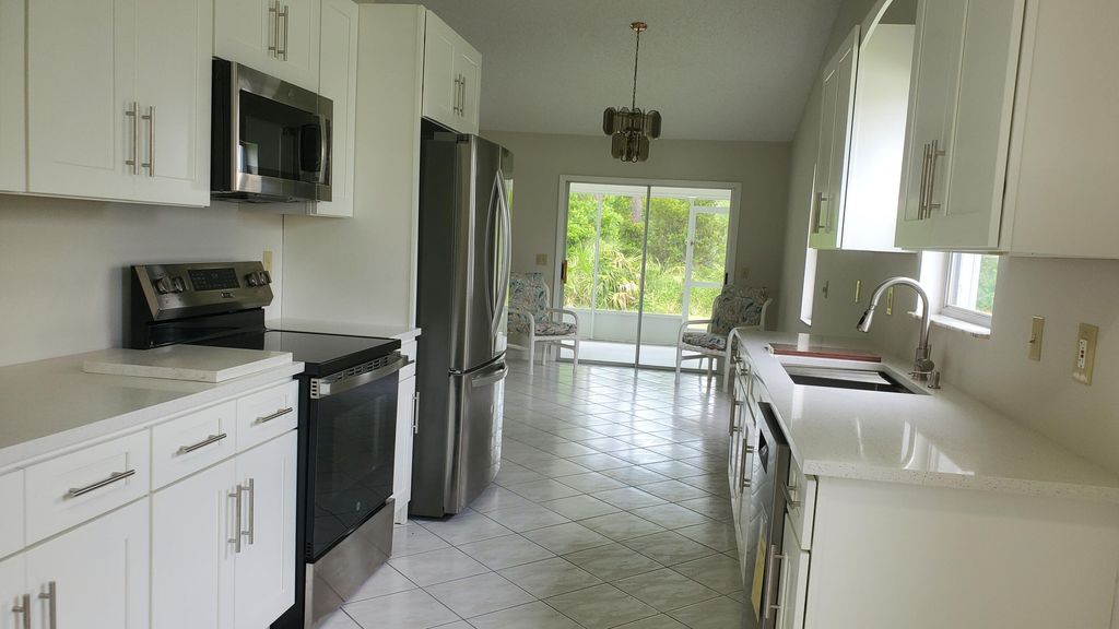Photo of 6960 SE Lillian Court, Stuart, FL 34997 (MLS # R10969898)