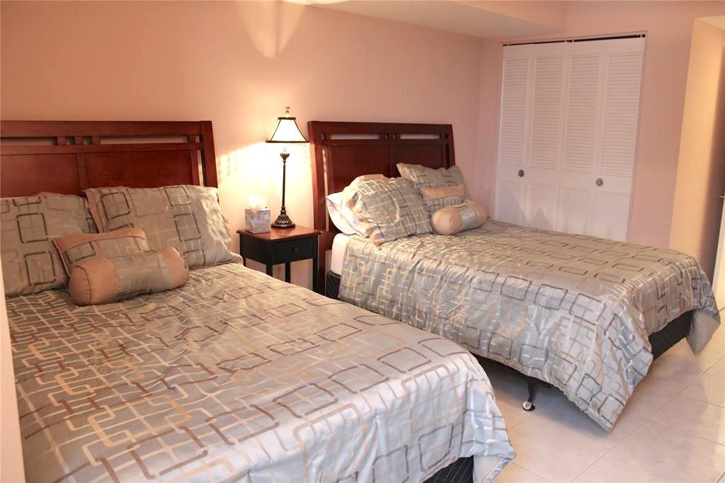 Pompano Atlantis Condo - Residential Lease