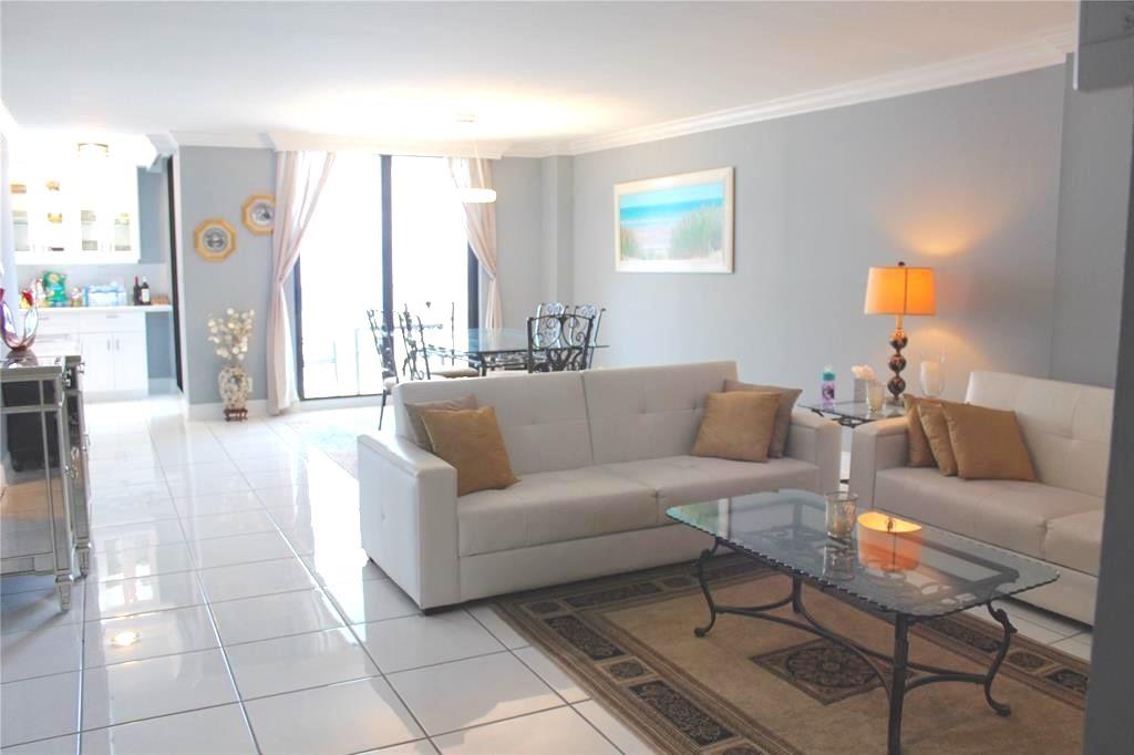Pompano Atlantis Condo - Residential Lease