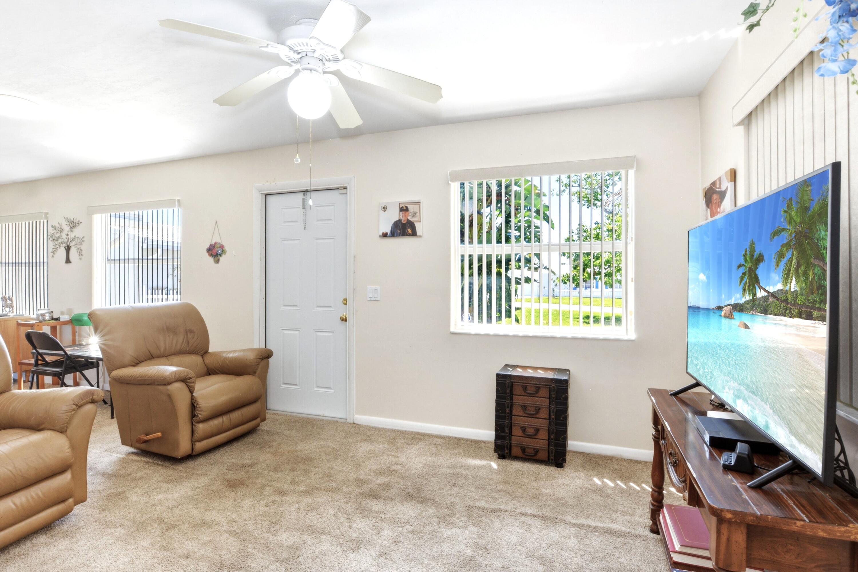 PALM BEACH LEISUREVILLE SEC 10 - Residential