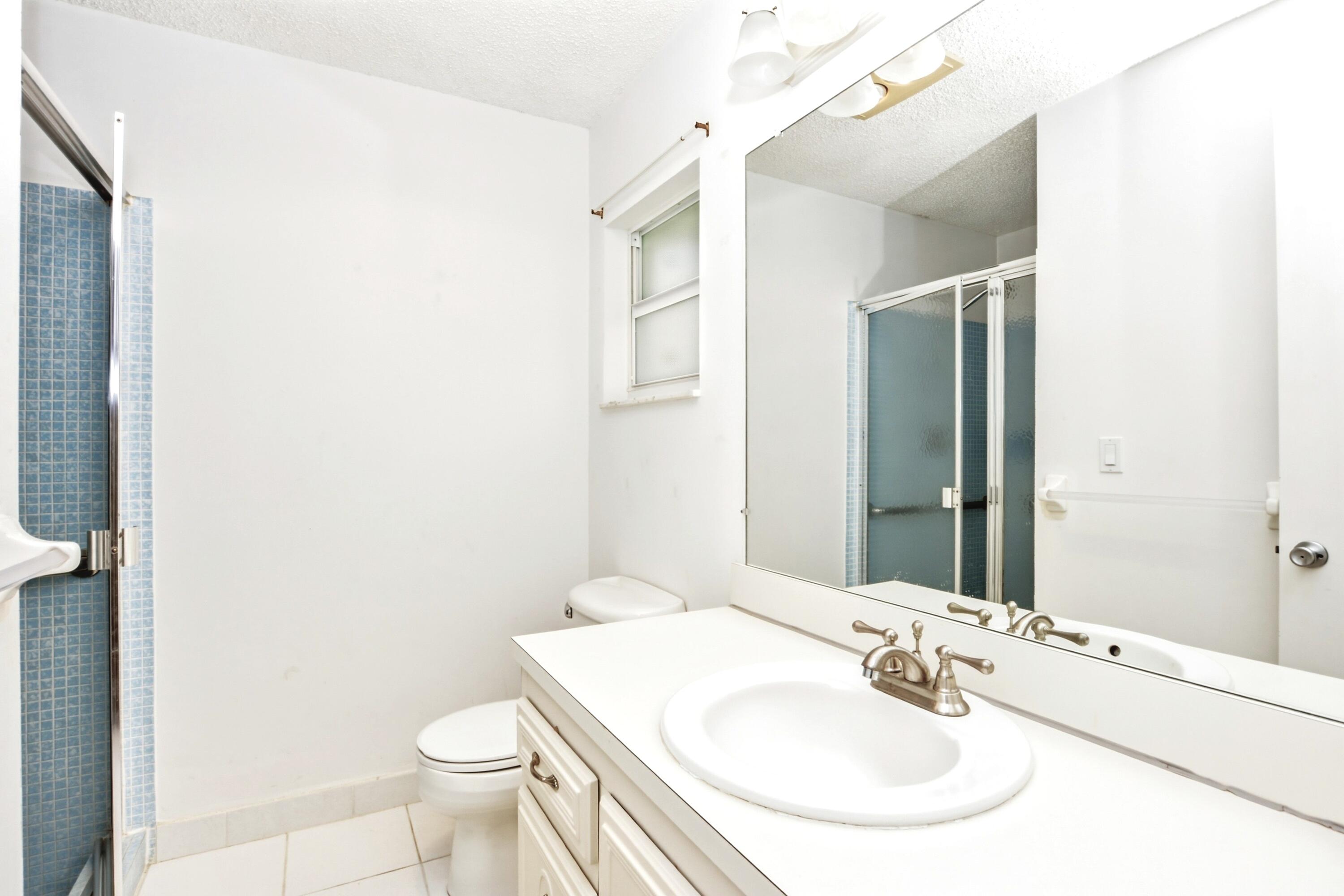 PALM BEACH LEISUREVILLE SEC 10 - Residential