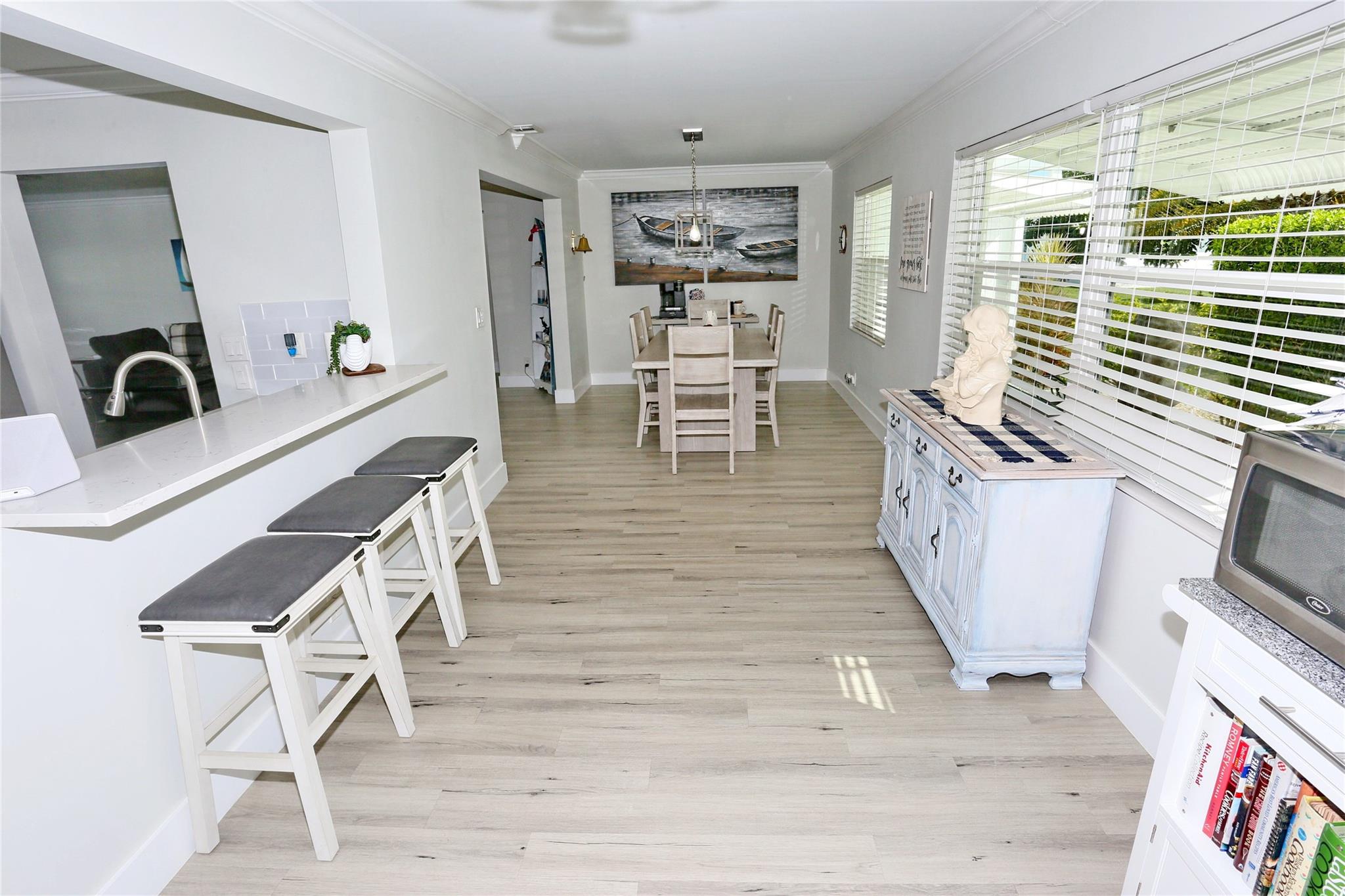 PALM  BEACH LEISUREVILLE 10 - Residential