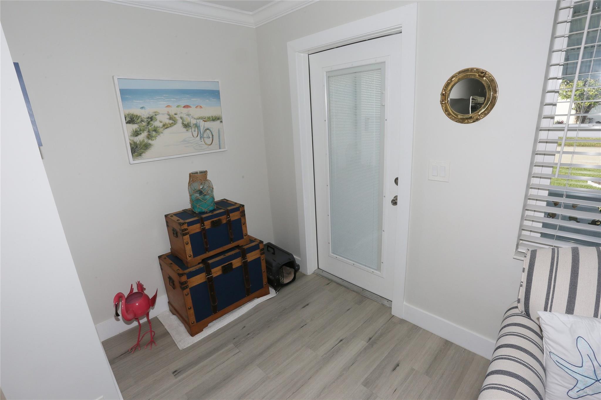 PALM  BEACH LEISUREVILLE 10 - Residential