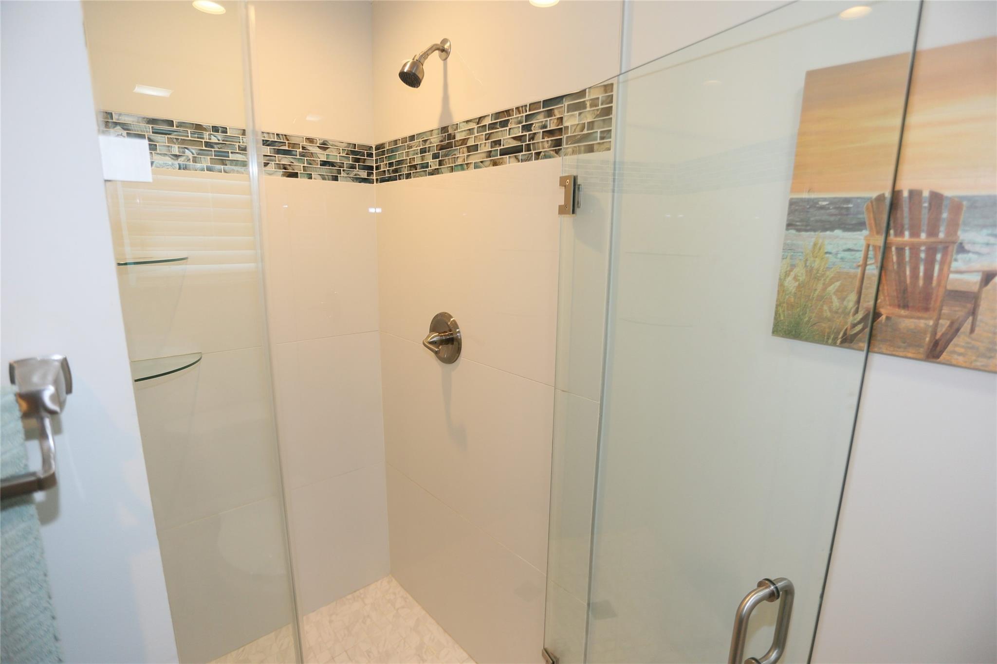 PALM  BEACH LEISUREVILLE 10 - Residential