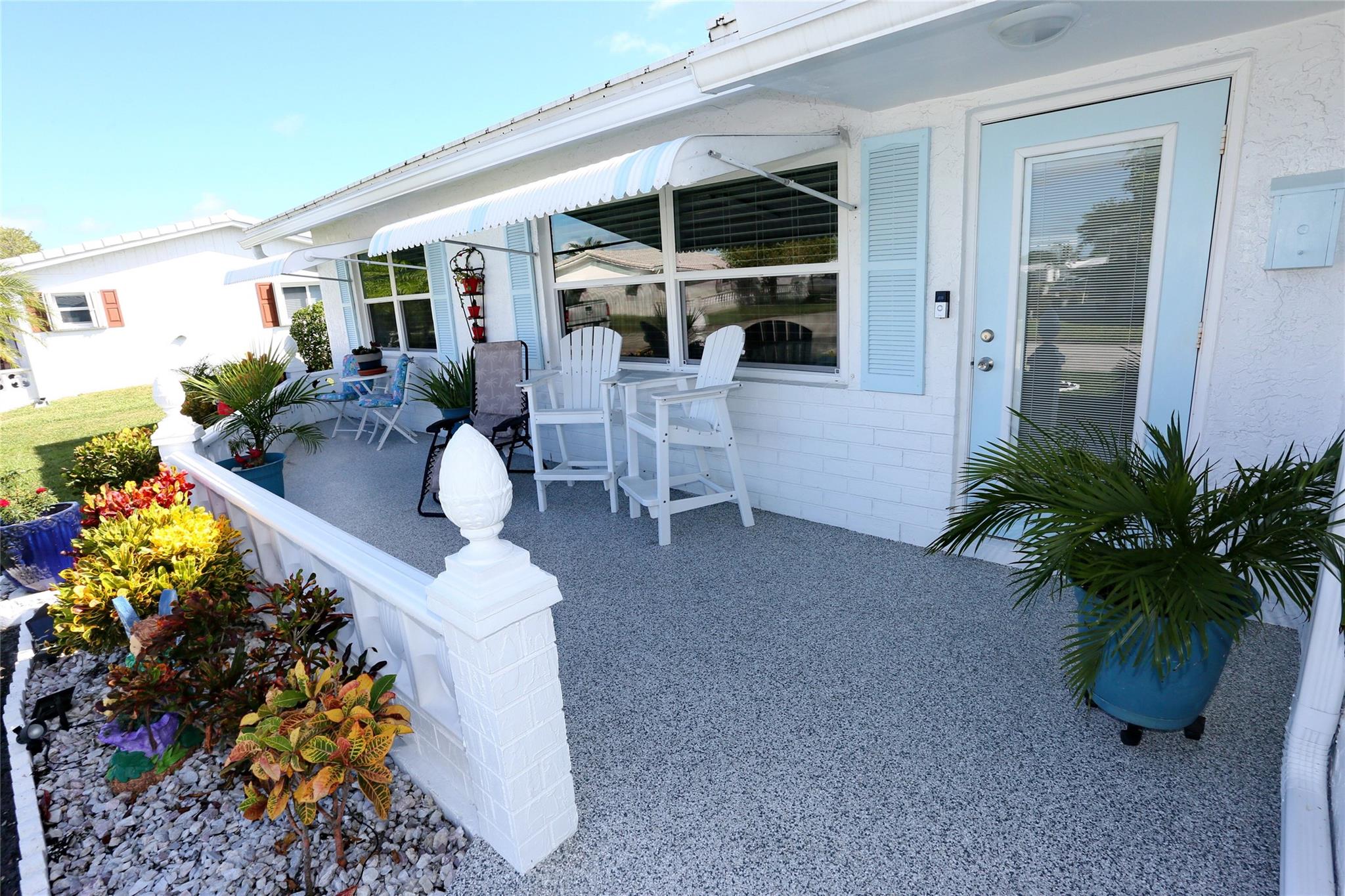 PALM  BEACH LEISUREVILLE 10 - Residential