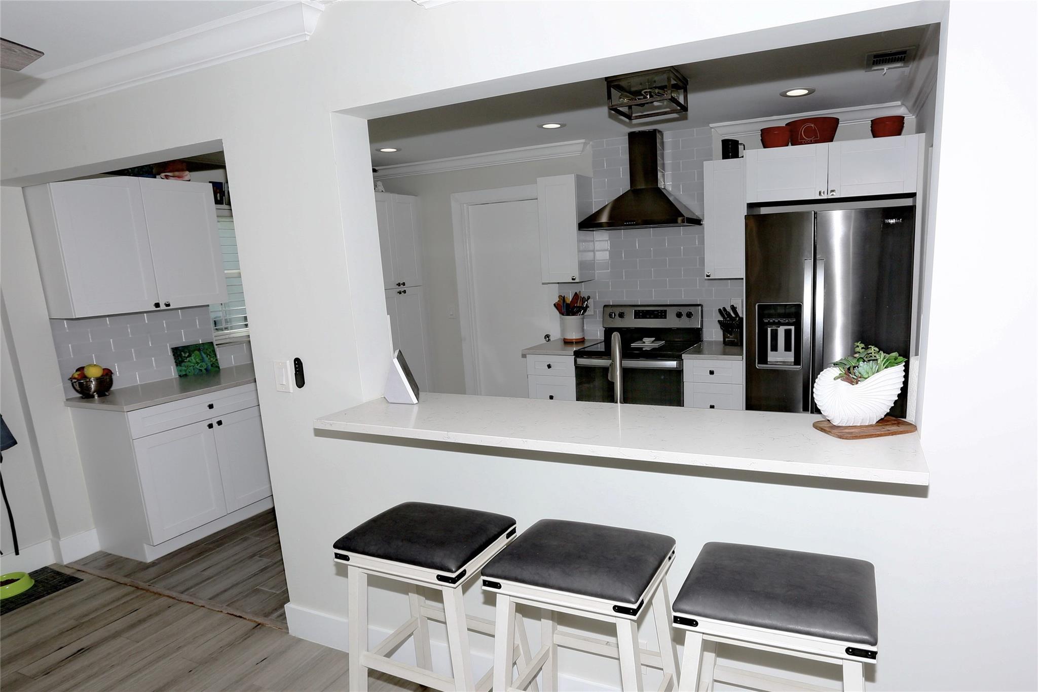 PALM  BEACH LEISUREVILLE 10 - Residential