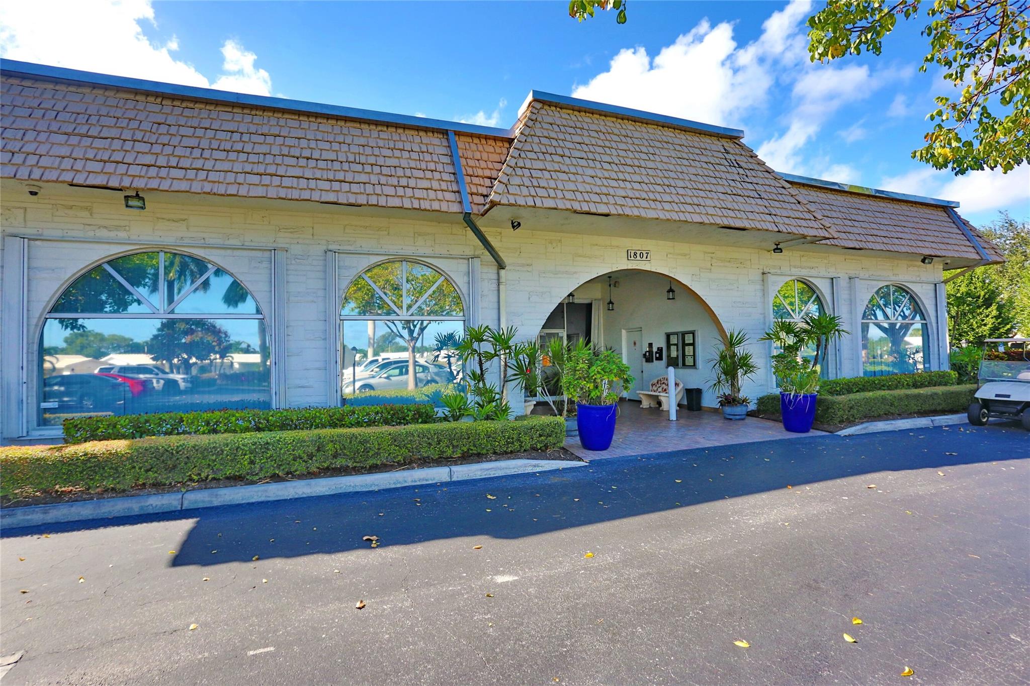 PALM  BEACH LEISUREVILLE 10 - Residential