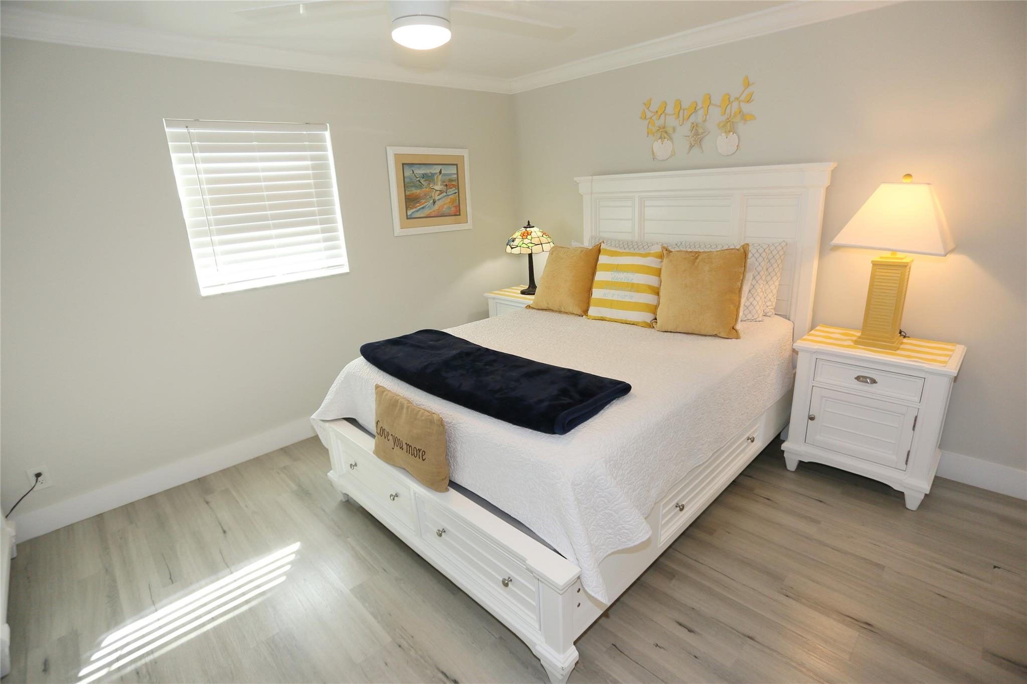 PALM  BEACH LEISUREVILLE 10 - Residential