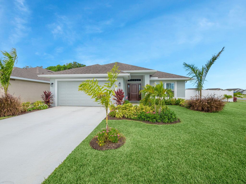 Photo of 5302 Lugo Street, Fort Pierce, FL 34951 (MLS # R11024345)