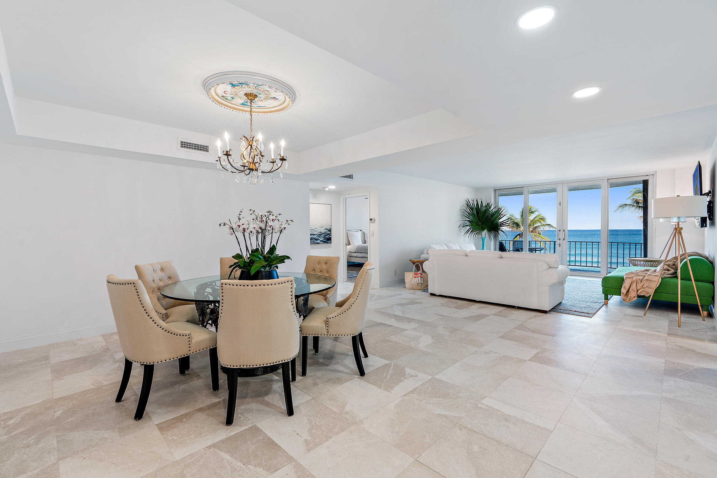 WINTHROP HOUSE CONDO - Residential