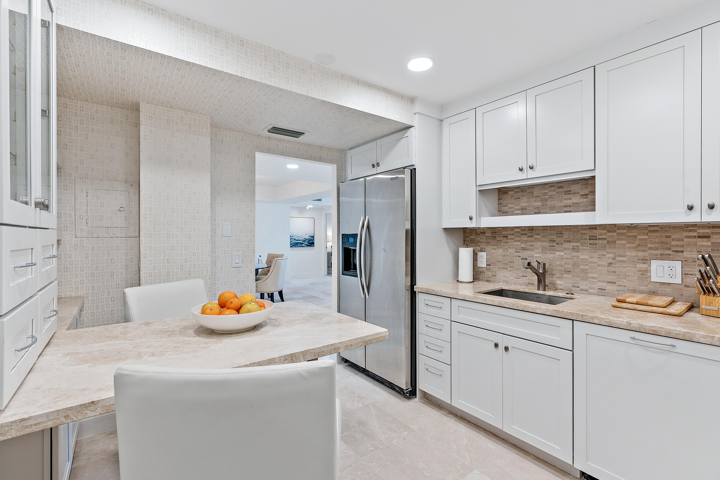 WINTHROP HOUSE CONDO - Residential