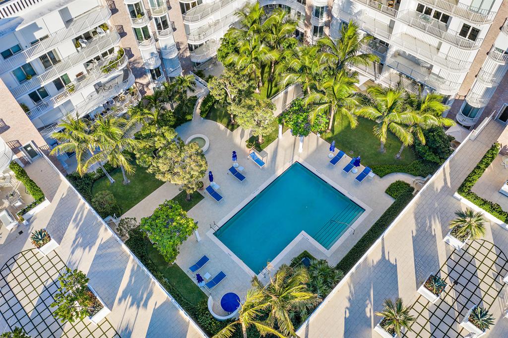 WINTHROP HOUSE CONDO - Residential