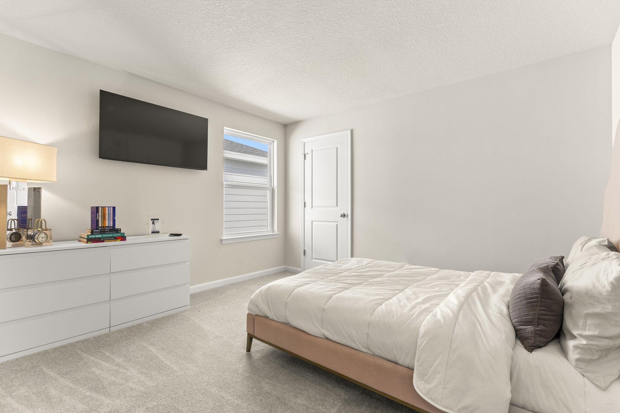 VERANO SOUTH PUD 1 - POD - Residential Lease