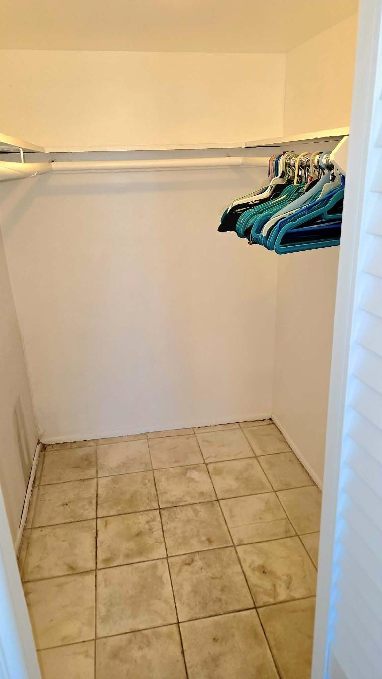 DORSEY ARMS CONDO UNIT 90 - Residential