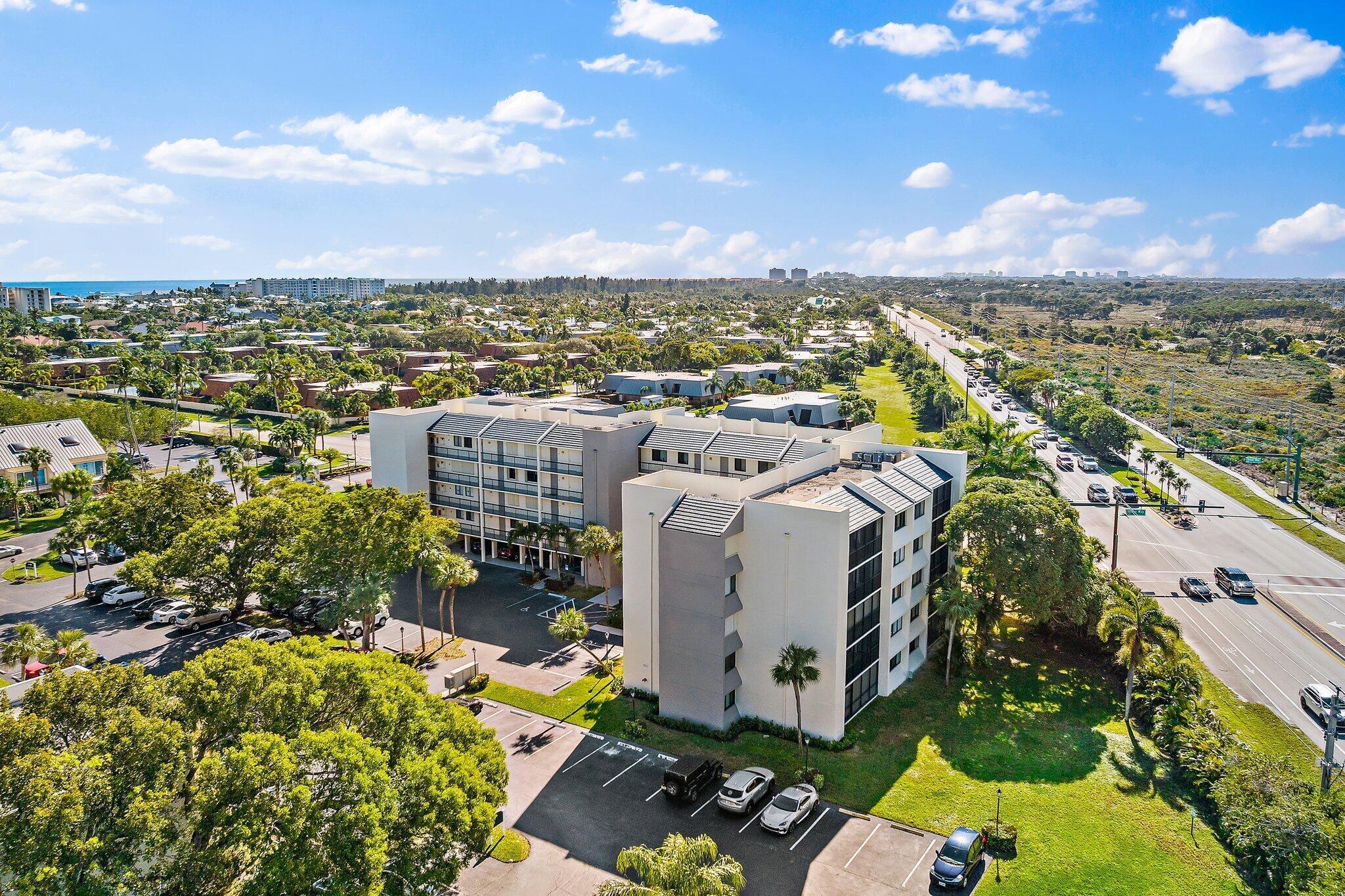 Jupiter Ocean & Racquet Club - Residential