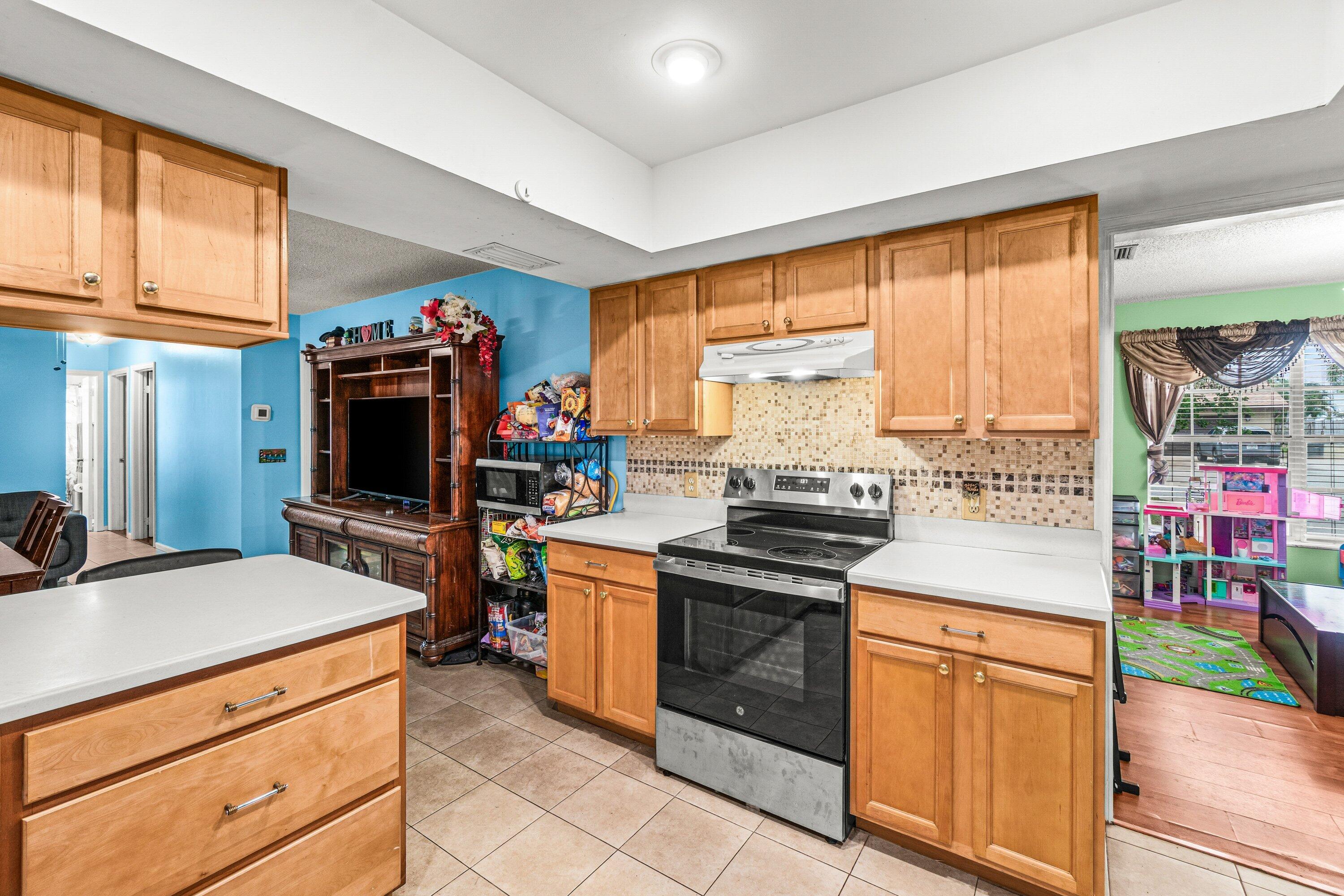 HYPOLUXO VILLAGE 1 - Residential