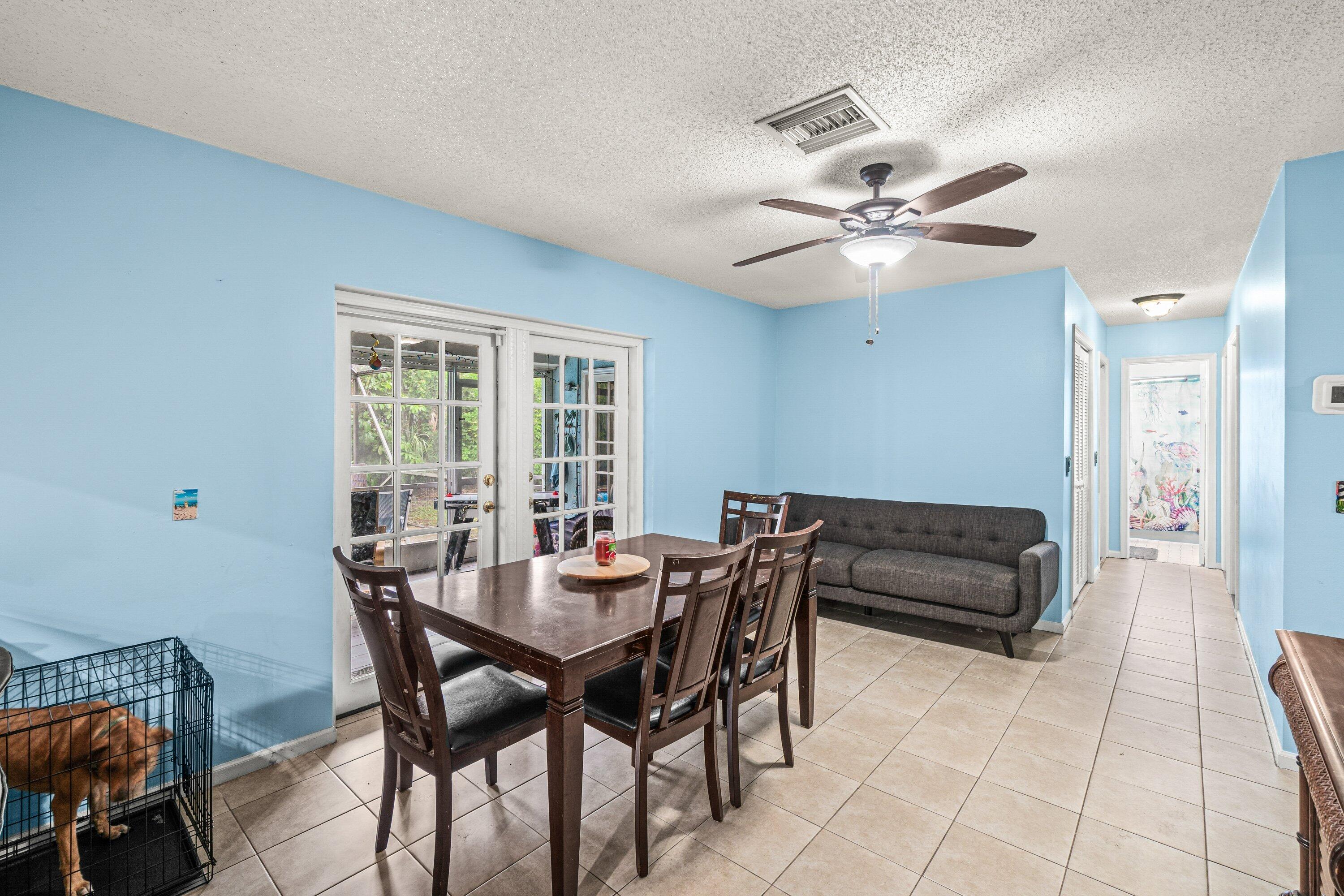 HYPOLUXO VILLAGE 1 - Residential