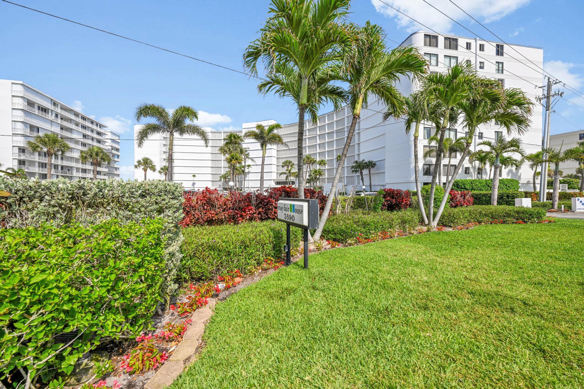 MAYFAIR HOUSE CONDO - Residential
