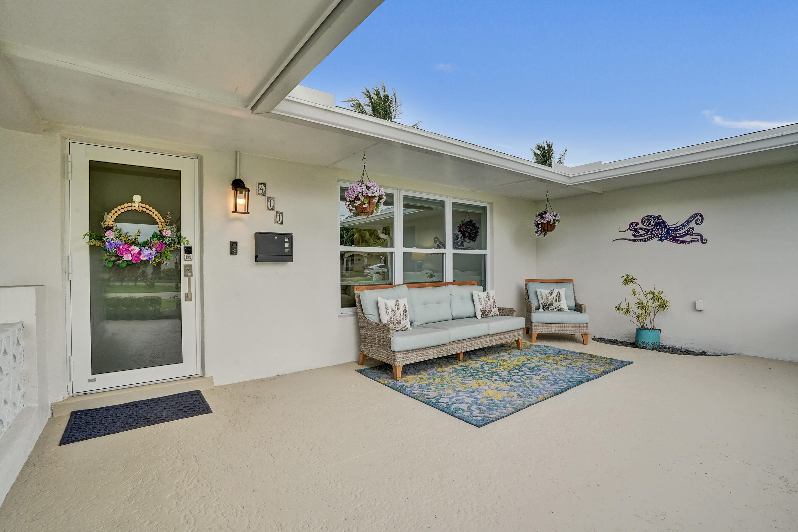 411 SW 18th Court