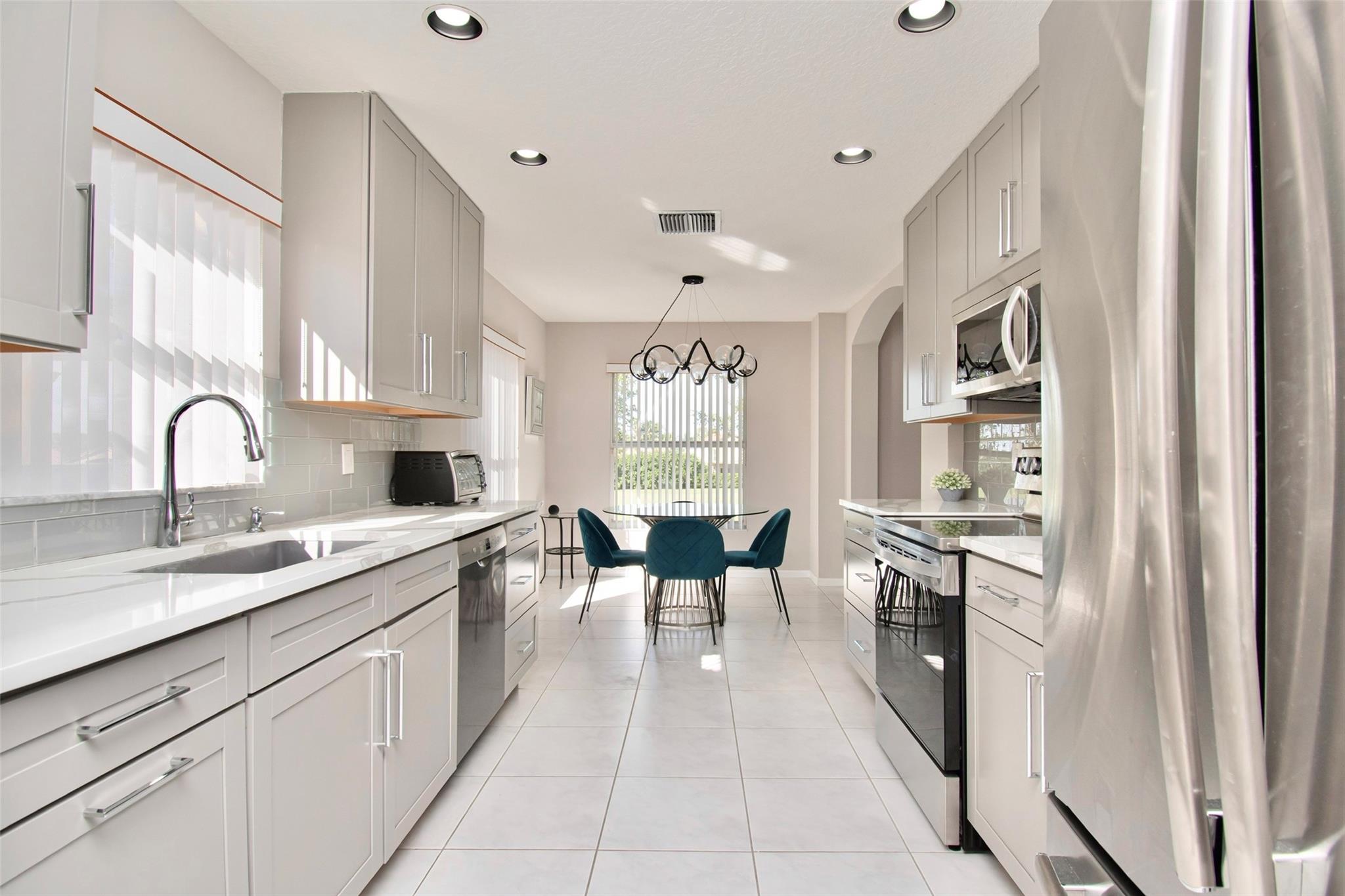 Coral Lakes - Residential