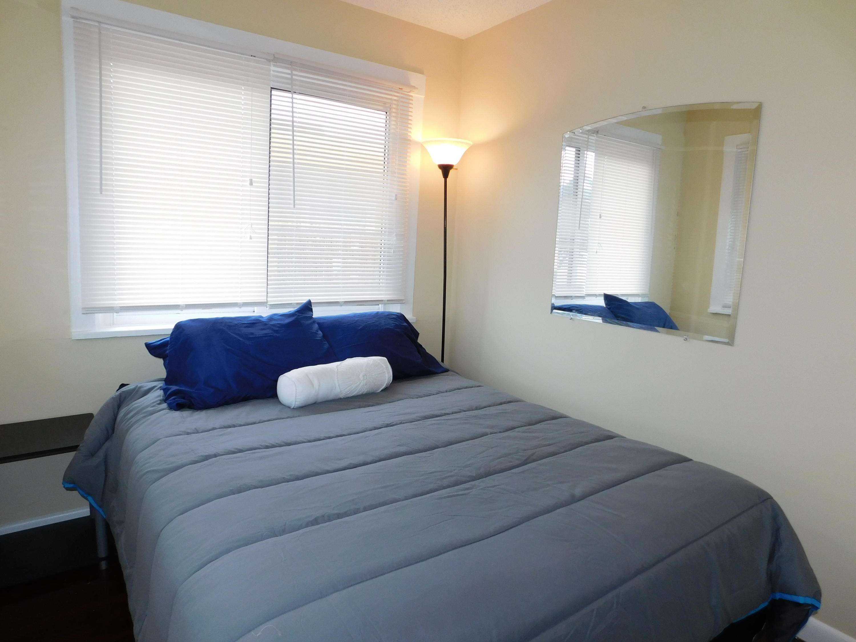 COLONIAL ESTATES - Residential Lease