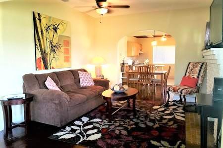 COLONIAL ESTATES - Residential Lease