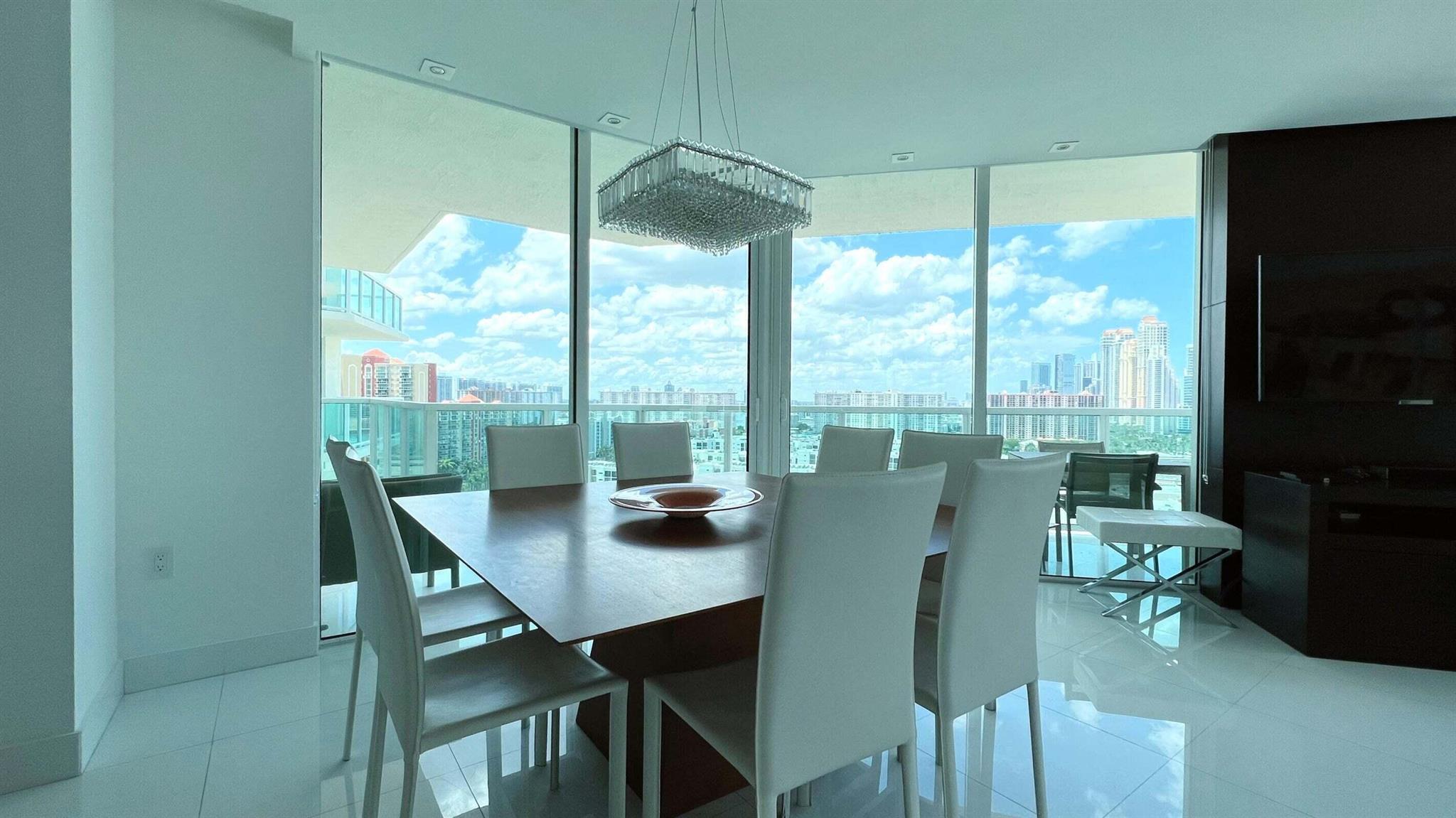 250 Sunny Isles Boulevard 3-Ph1