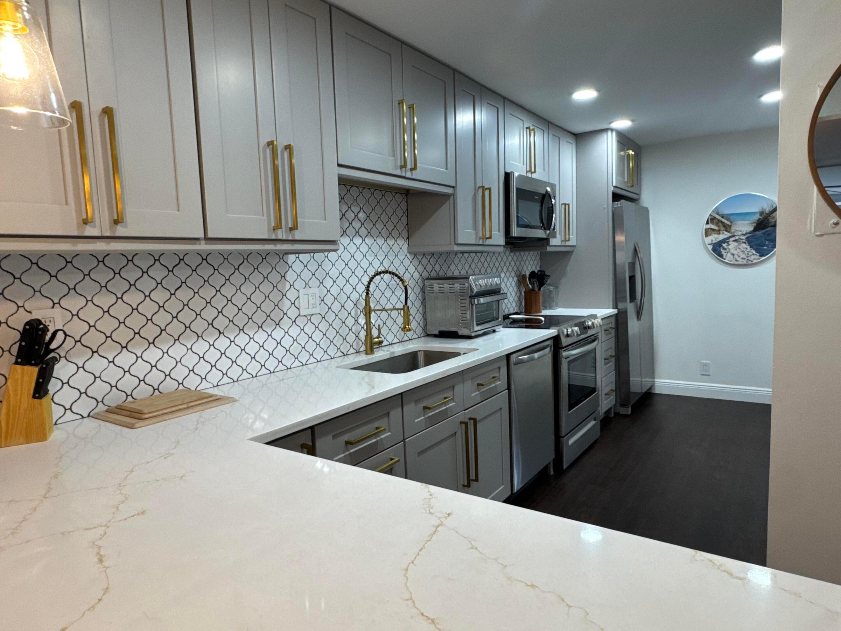 BOCA BAYOU - Residential Lease