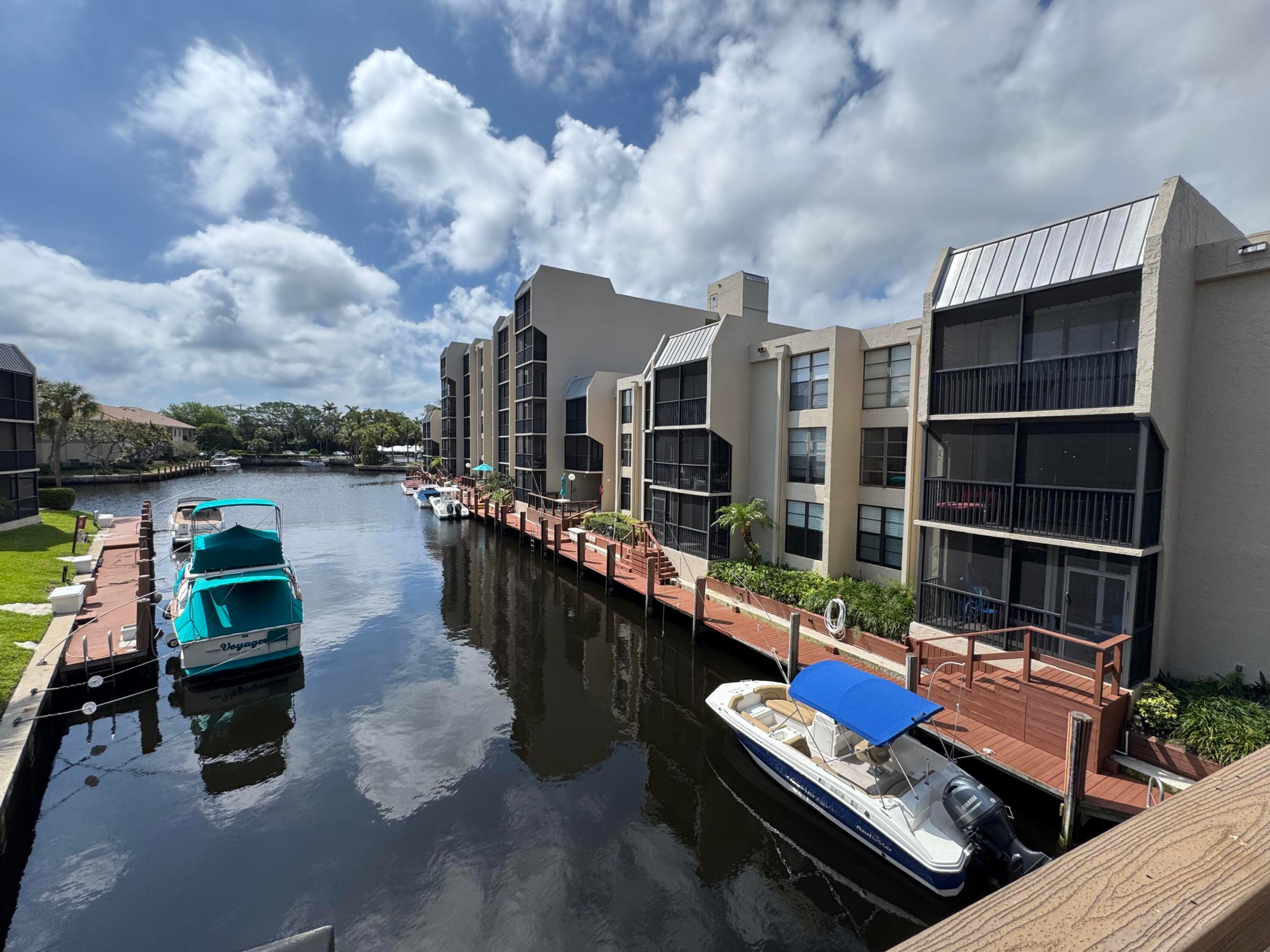 BOCA BAYOU - Residential Lease