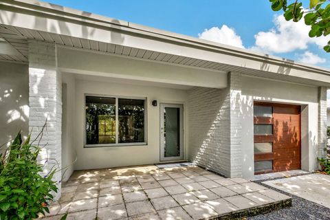 A home in Lake Worth Beach