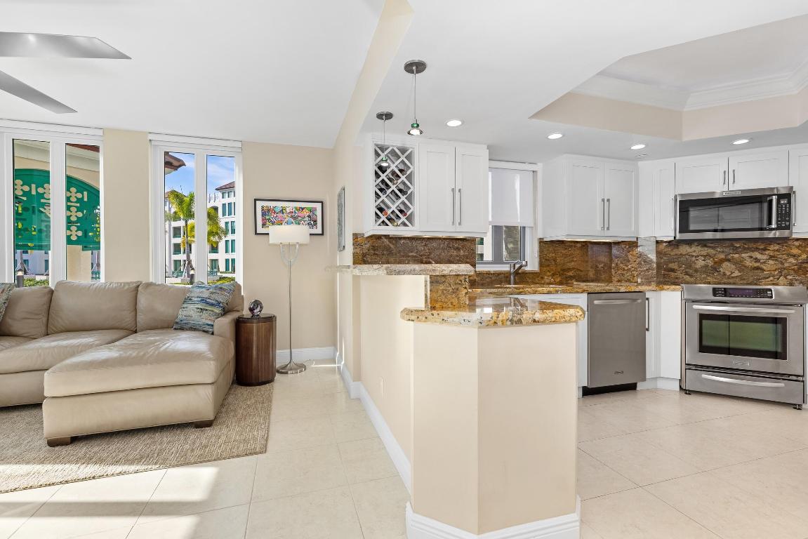 MIZNER COURT CONDO - Residential