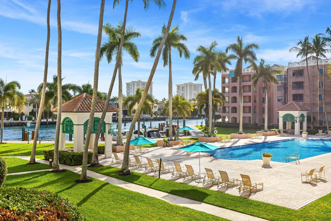 MIZNER COURT CONDO - Residential