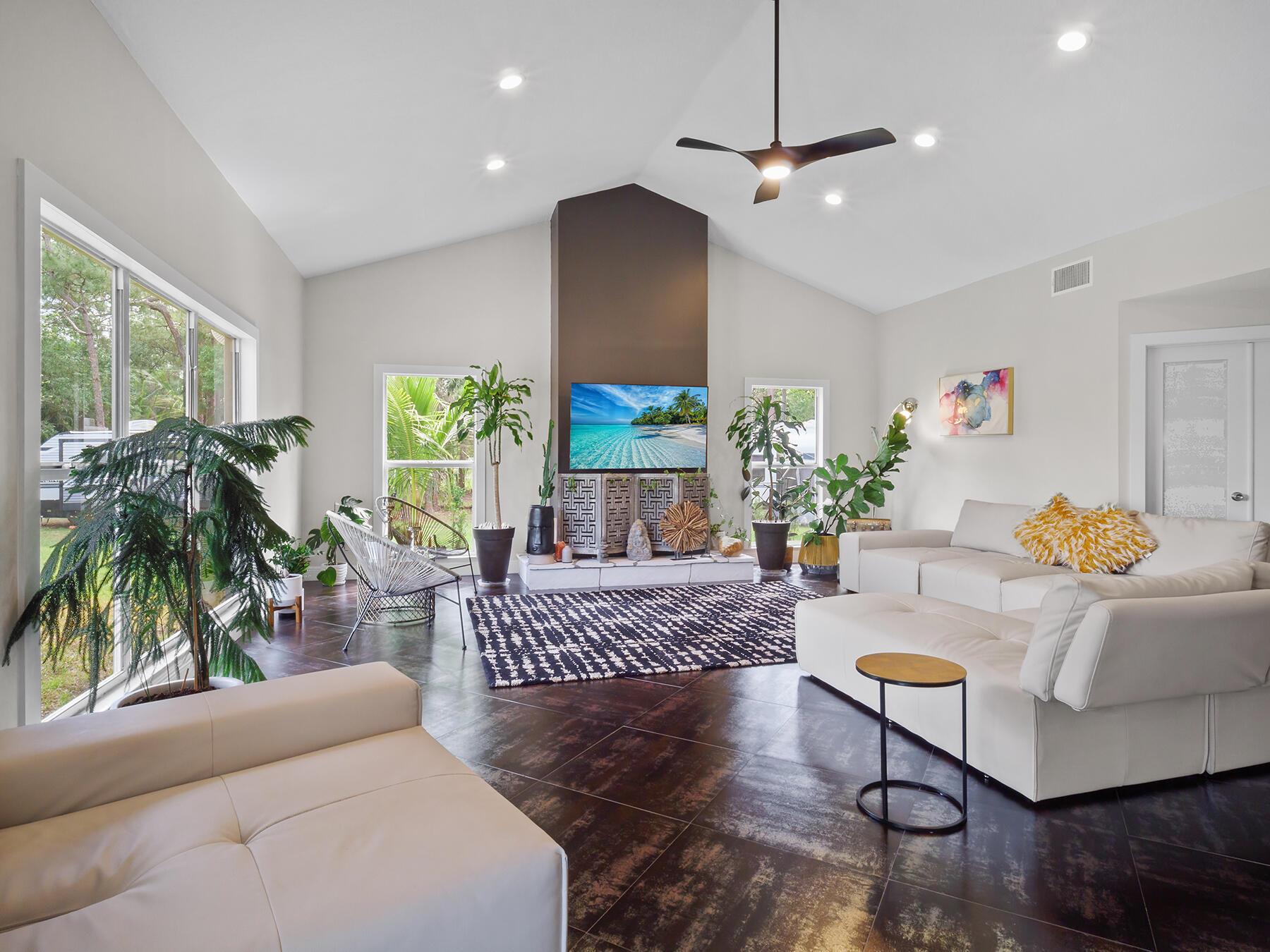 ACREAGE - Residential