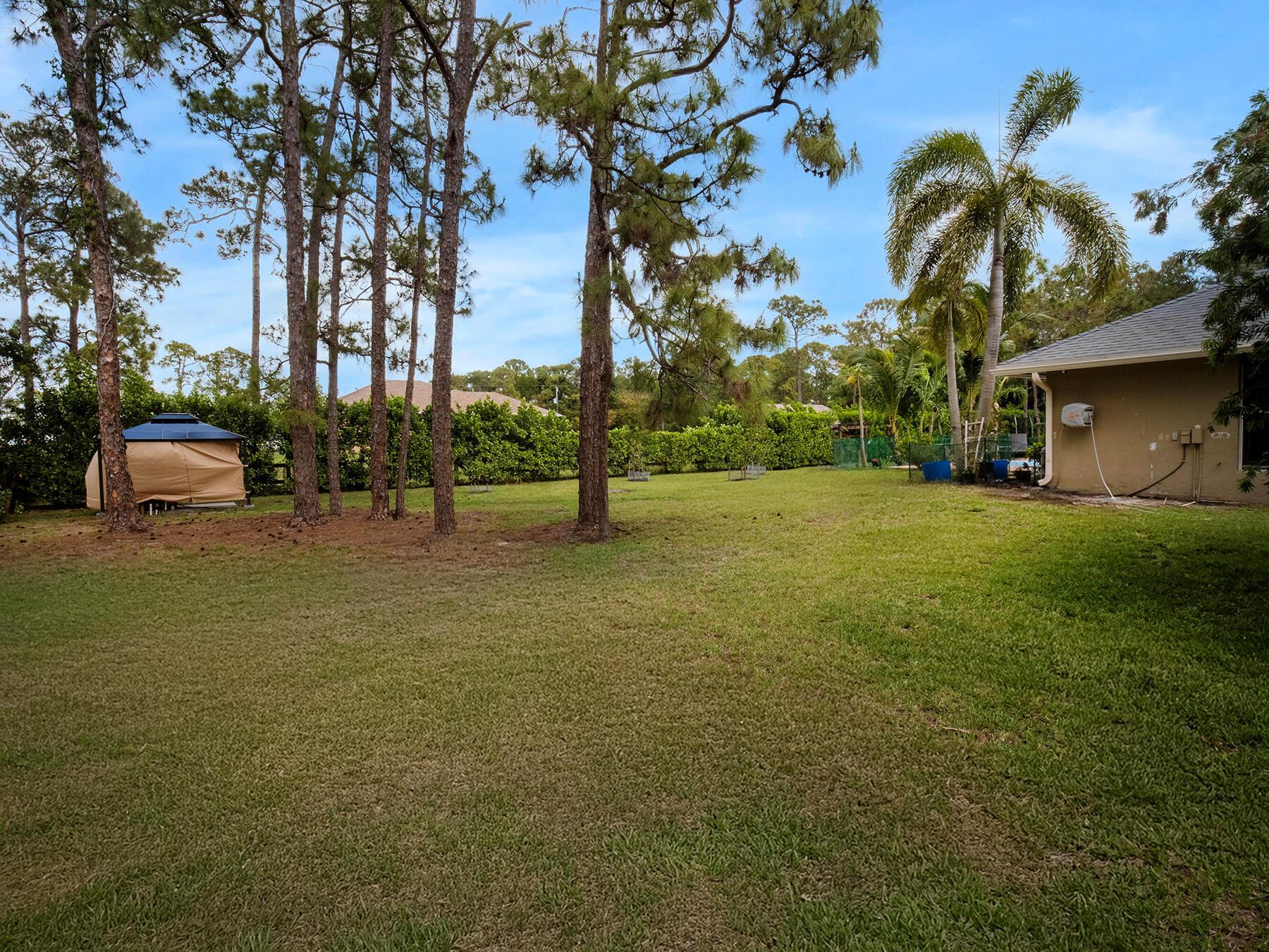 ACREAGE - Residential