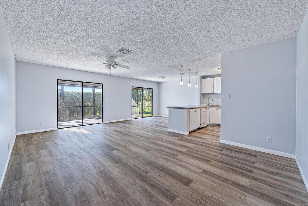 Photo of 174 Greentree Circle, Jupiter, FL 33458 (MLS # R10956821)