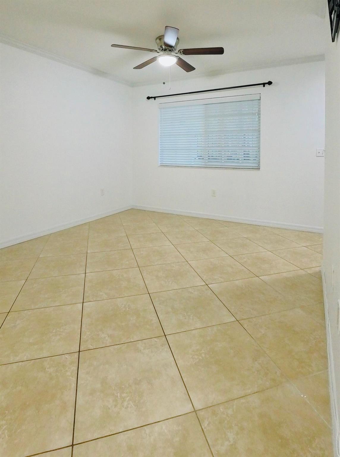 KENMONT IN - Residential Lease