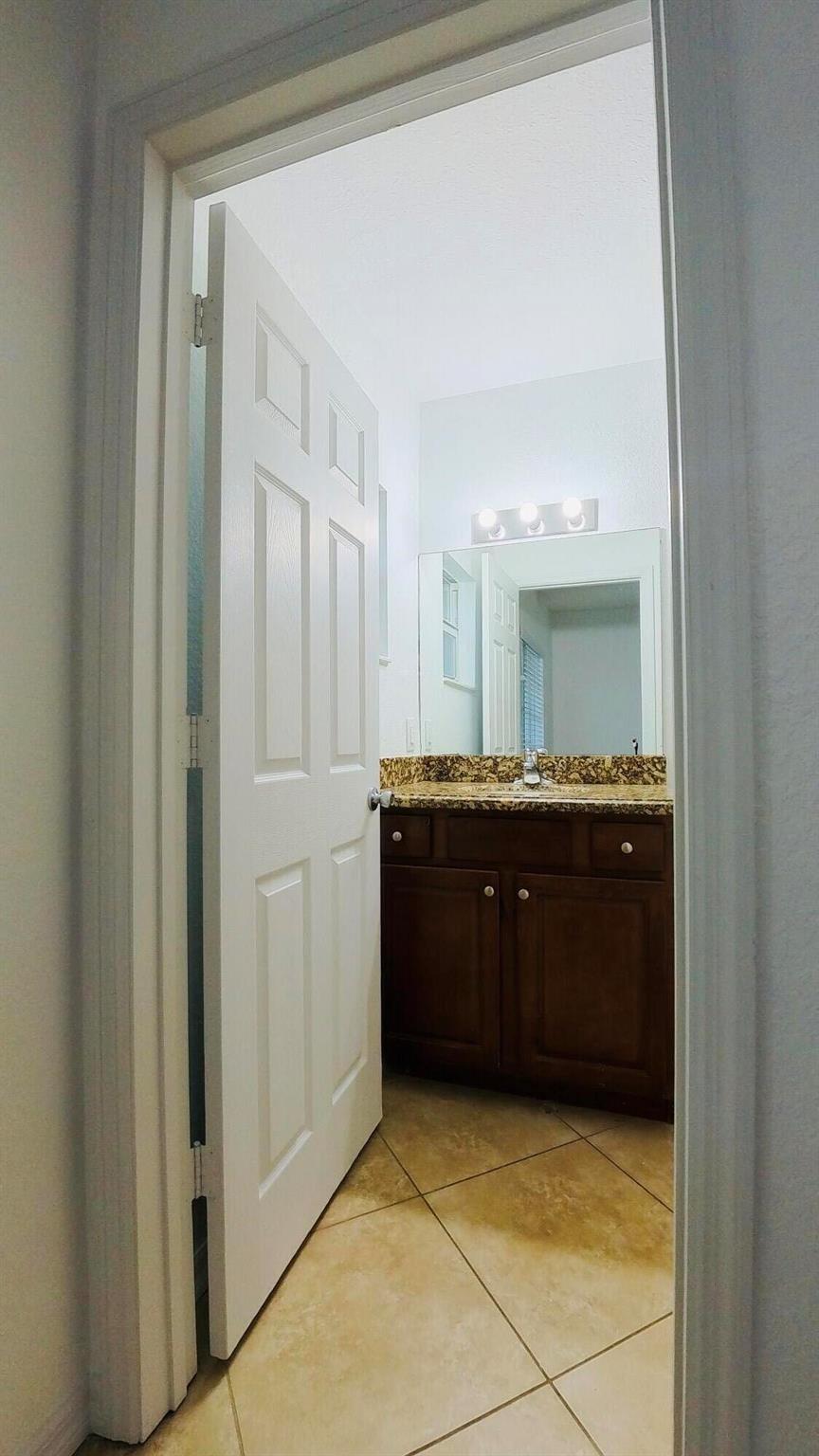 KENMONT IN - Residential Lease