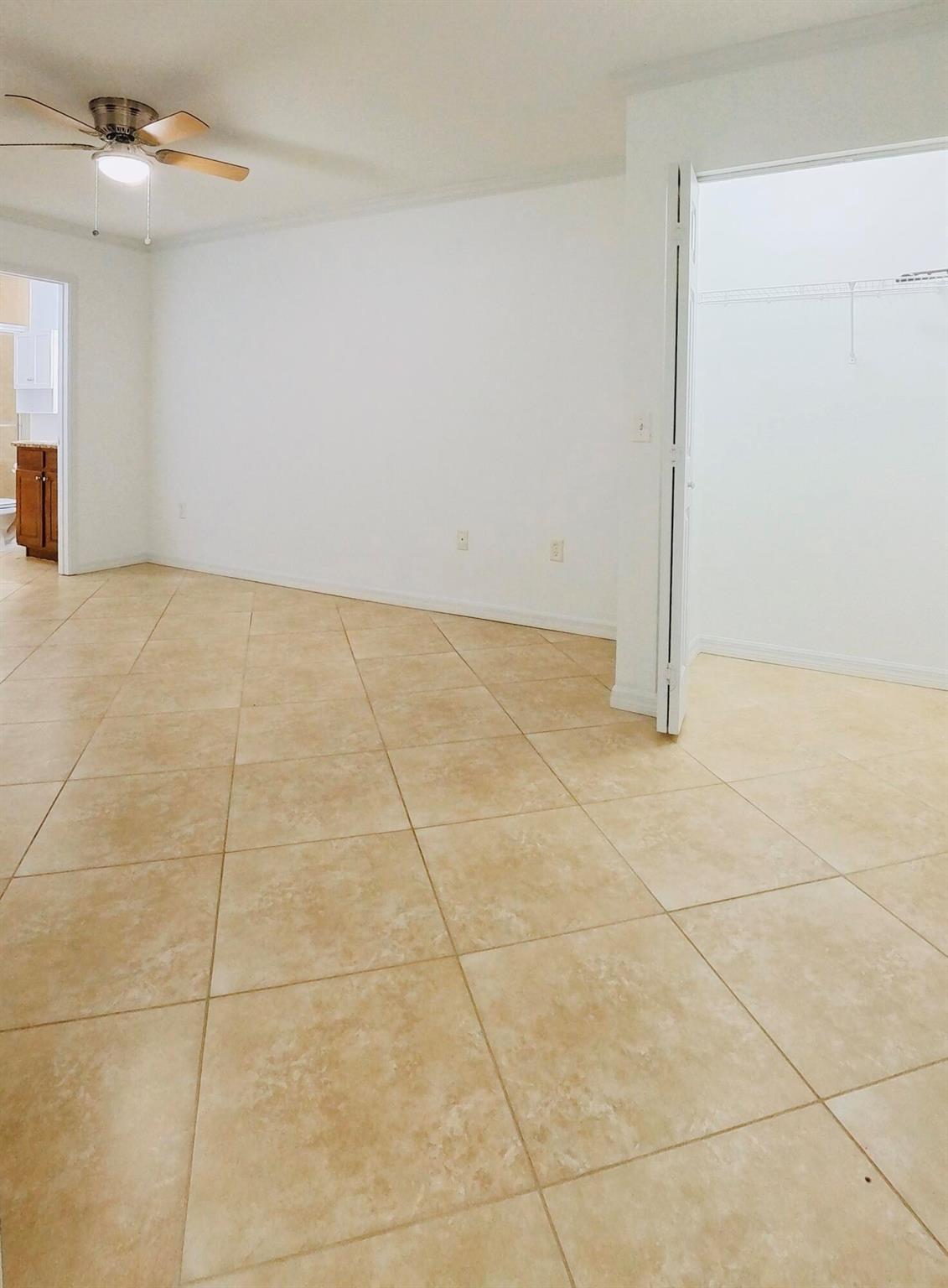 KENMONT IN - Residential Lease