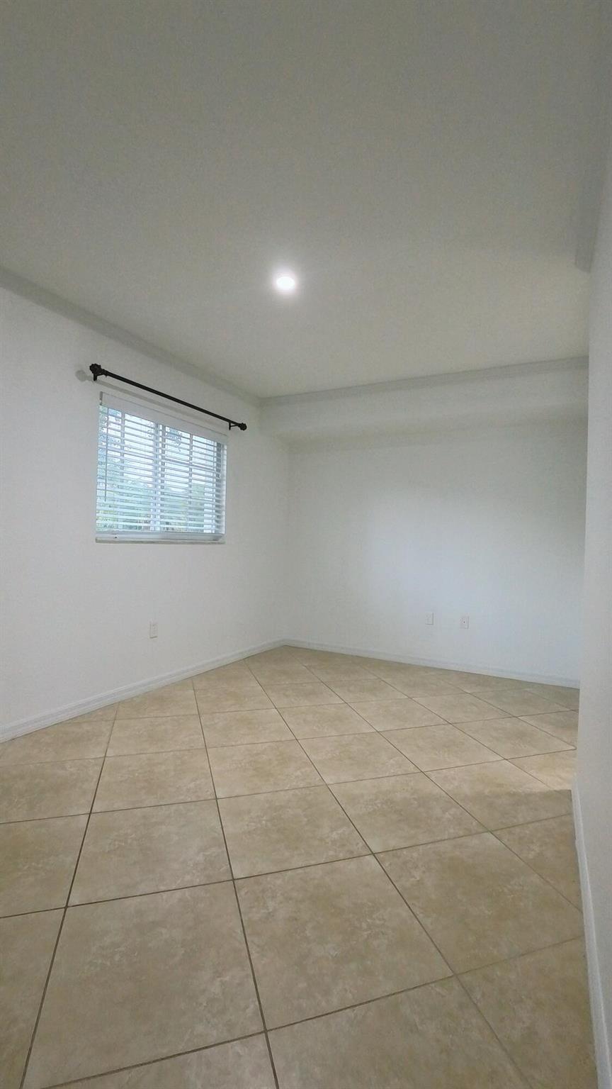 KENMONT IN - Residential Lease