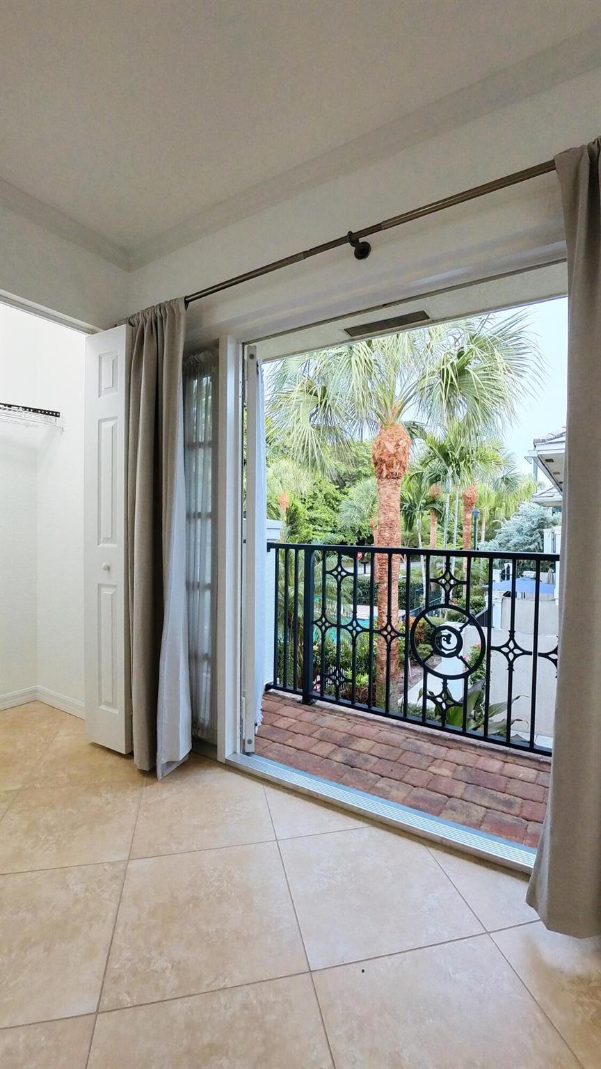 KENMONT IN - Residential Lease