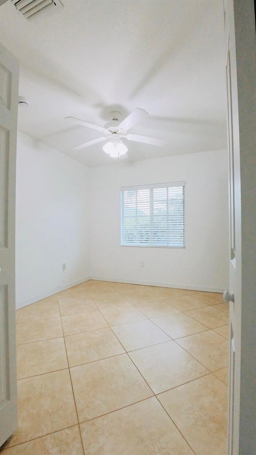 KENMONT IN - Residential Lease