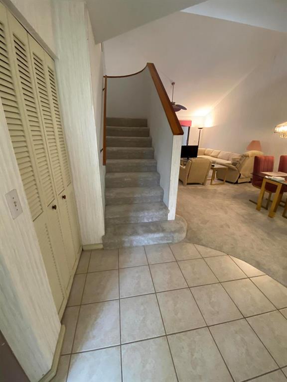 BOCA RIDGE GLEN - Residential