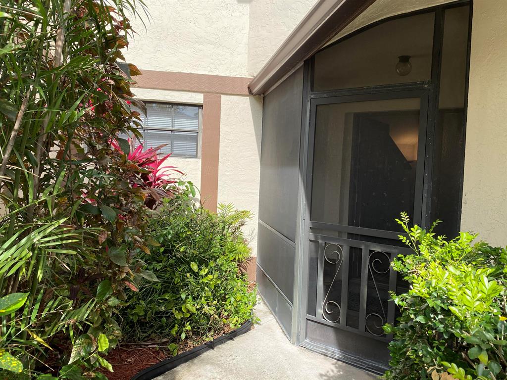 BOCA RIDGE GLEN - Residential