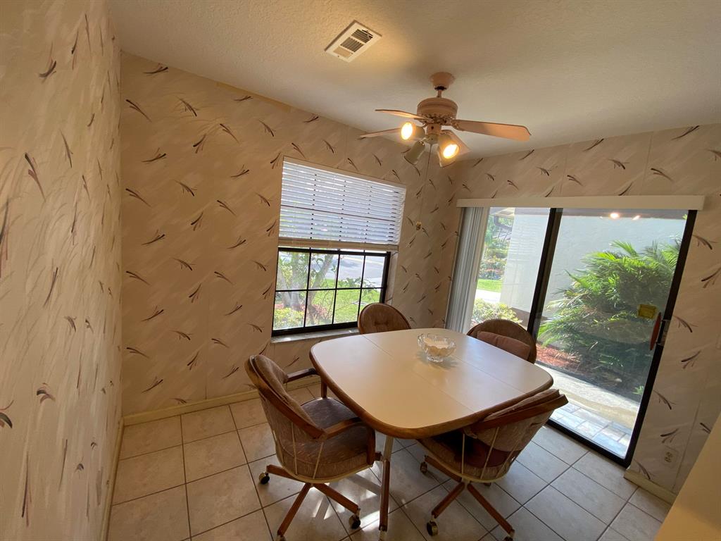 BOCA RIDGE GLEN - Residential