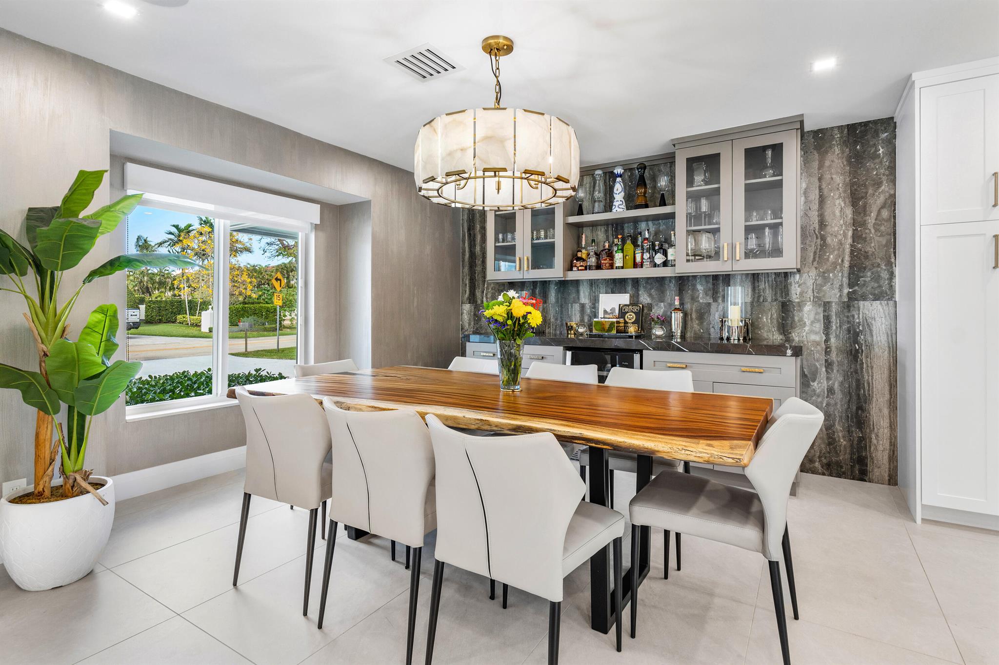 SUN AND SURF CLUB COMMUNI - Residential