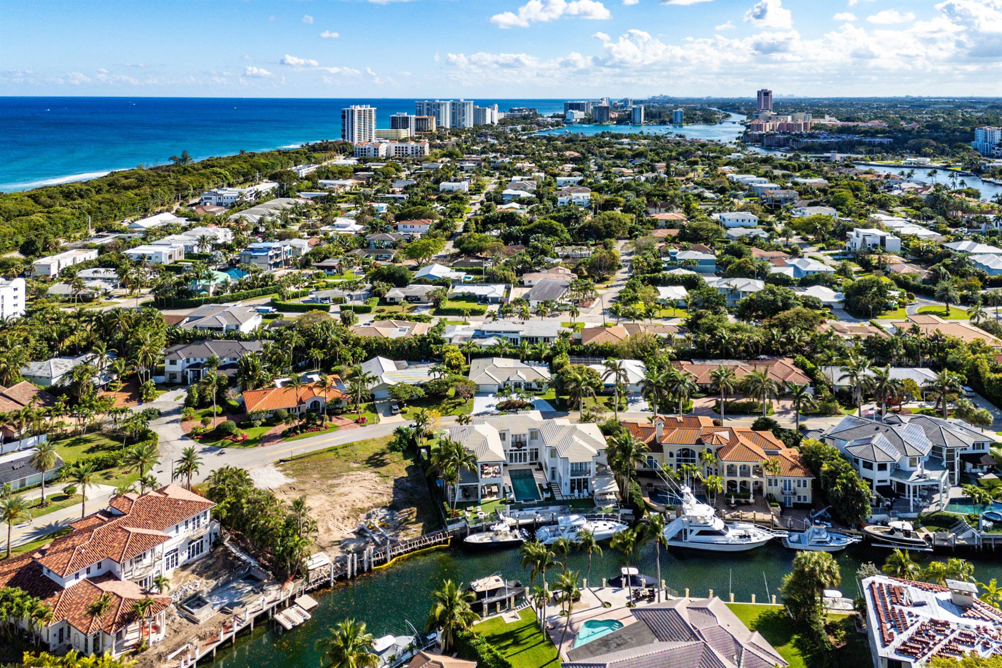 SUN AND SURF CLUB COMMUNI - Residential