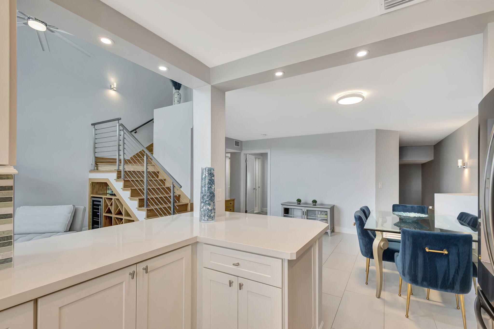 SEA COLONY CONDO - Residential Lease