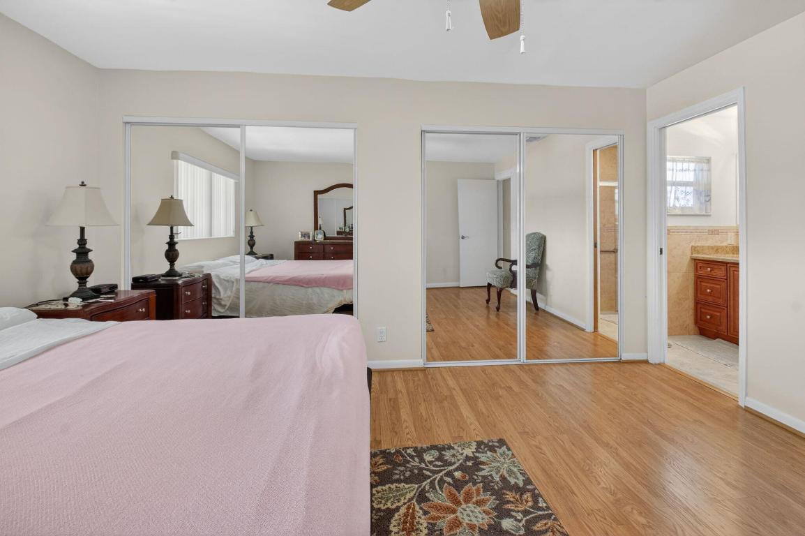 DELRAY VILLAS 5 - Residential