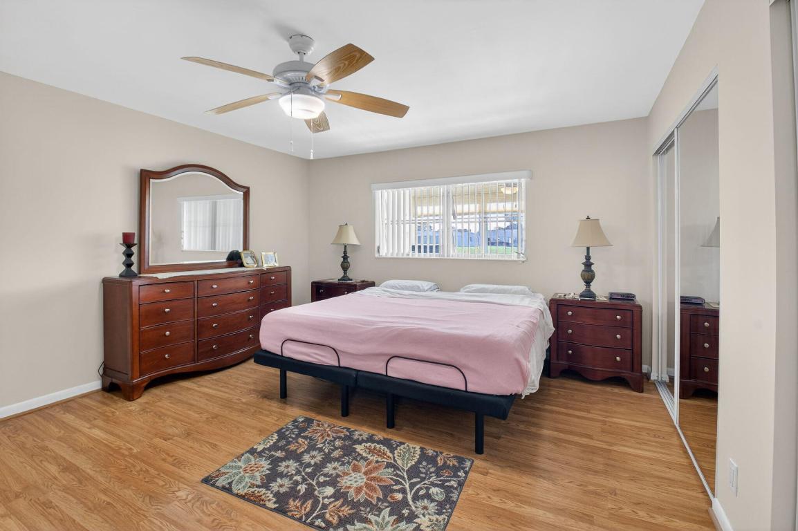 DELRAY VILLAS 5 - Residential